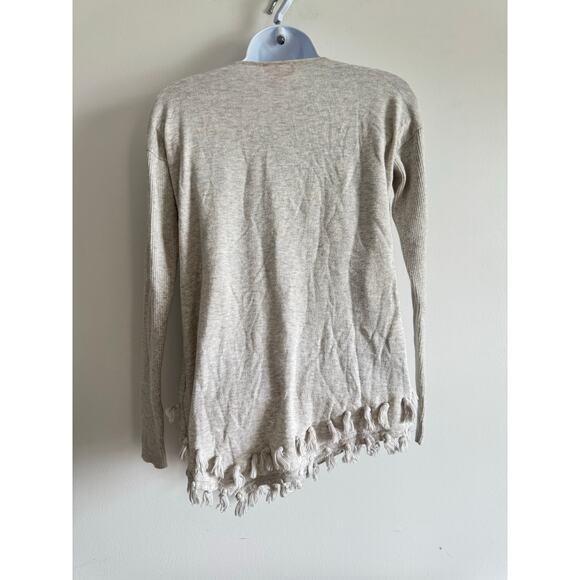 Lilly Pulitzer gray Tassel Hem Sweater XS Cotton Blend Lightweight Knit Boho - Picture 2 of 7